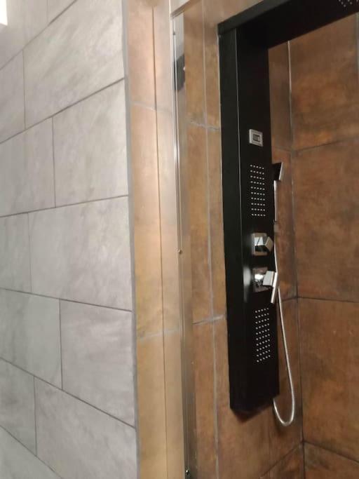 Gonnelles Appartement T3 Centre Ville Rdc D Agen Ngoại thất bức ảnh